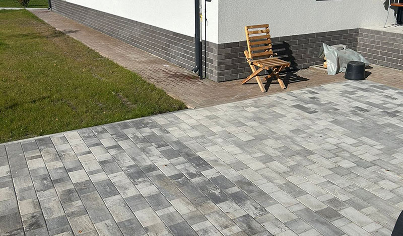 Почему нельзя класть тротуарную плитку на цемент: разрушаем мифы о «вечной» укладке